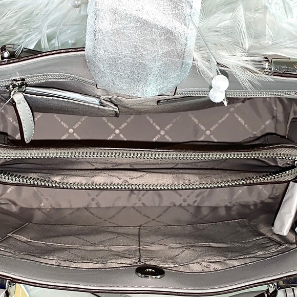 👛New Michael Kors👛 Sadie Ash Grey Large Grab Bag - Picture 3 of 8